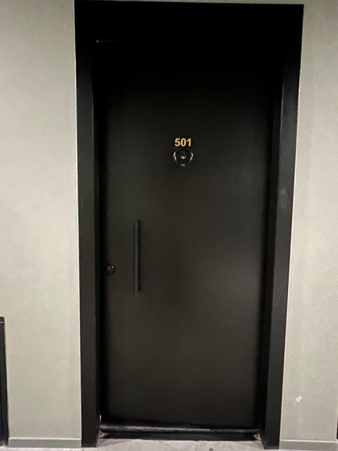 Apartment Roshka 2 Bd 501